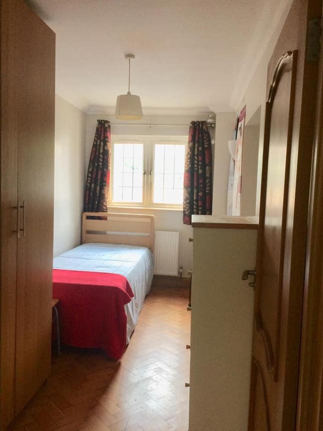 Room let Main Photo