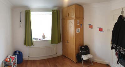 Double room in friendly house share Main Photo