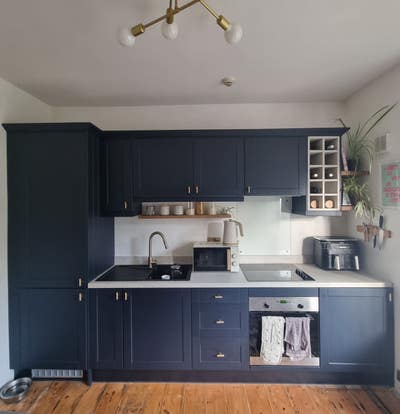 Pet friendly 1 bed flat, near Station & Town Main Photo