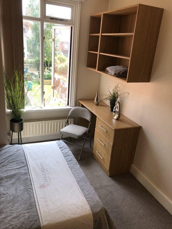🦅Double room/ £465/ NN2 🦅 Main Photo