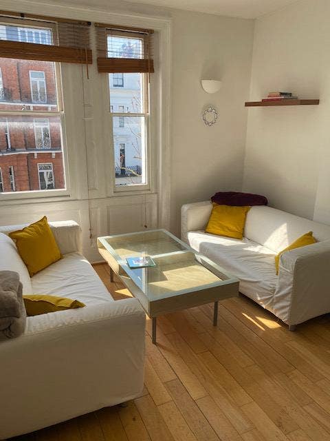 Notting Hill  / Bayswater - 2 Bed Flat Wood Floor. Main Photo