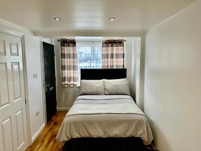 Luxury Apartment  Main Photo