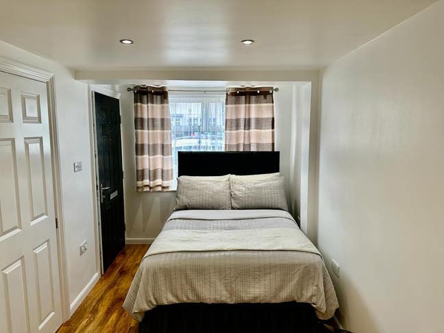 Luxury Apartment  Main Photo