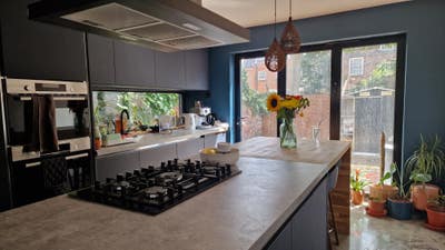 Great double room in modern house! Main Photo