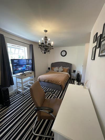 One bedroom flat in Oxford -  bills included  Main Photo