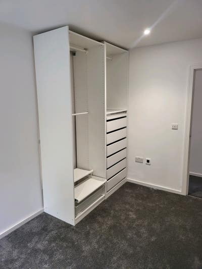 Spare double room Loughton £1100 all bills inc Main Photo