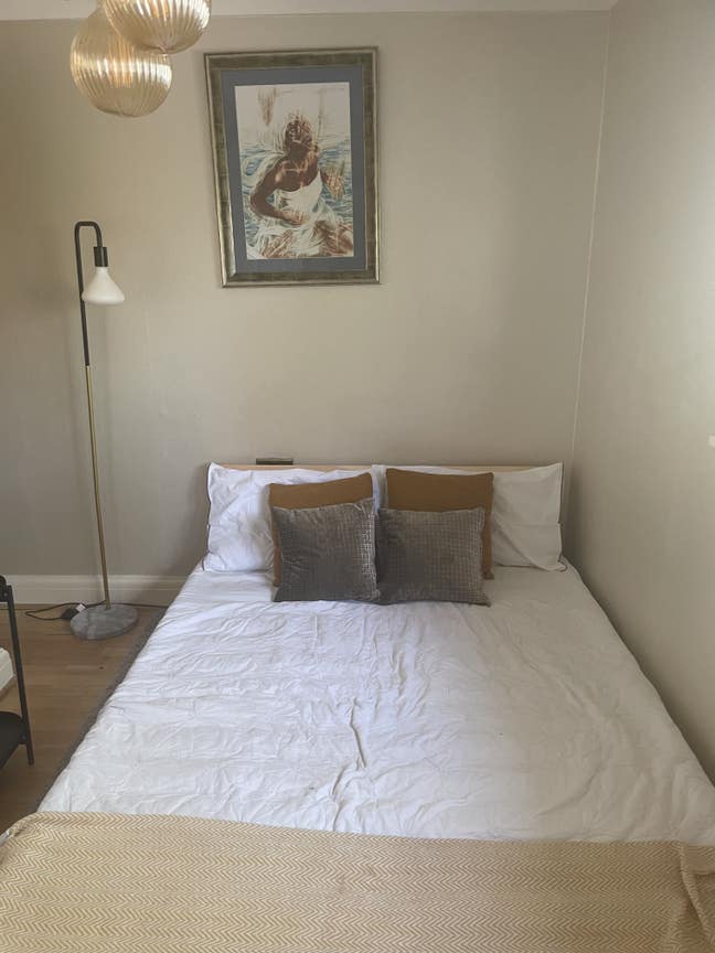 Lodger require to rent spare room Main Photo