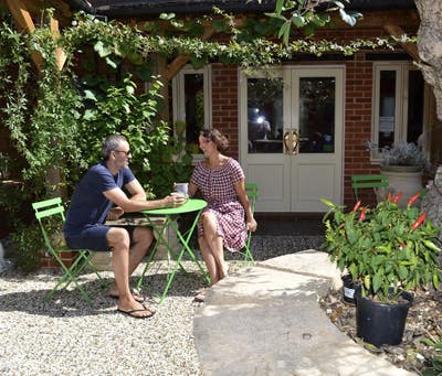 Classic room in a classic house Main Photo