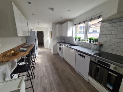 Legge Street, West Brom - Ensuite Rooms Main Photo