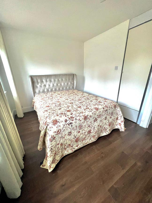 Modern Beautiful Bedroom-Loads of Storage  Main Photo