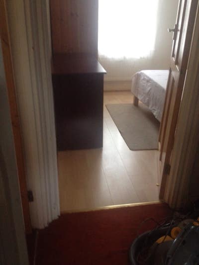 Single room for rent Main Photo