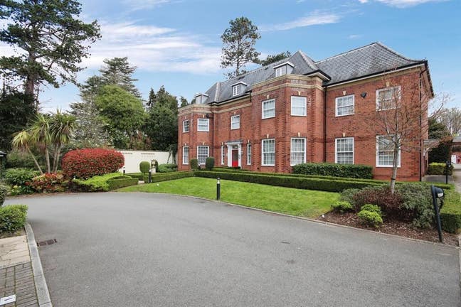 Two bed flat -Leamington spa Main Photo