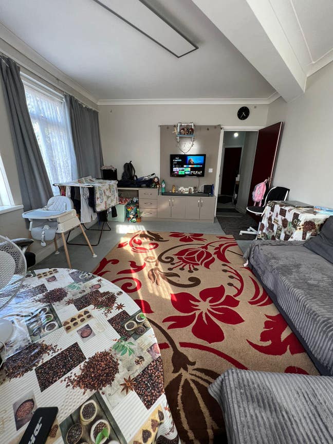 Bills Included 1 Bedroom Flat for Rent  Hounslow  Main Photo