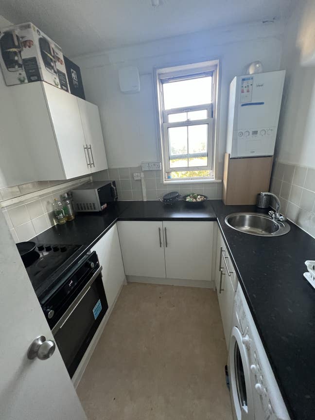 Double room in Camberwell! (19Lowell) Main Photo