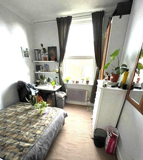 Double Room available in friendly house Main Photo