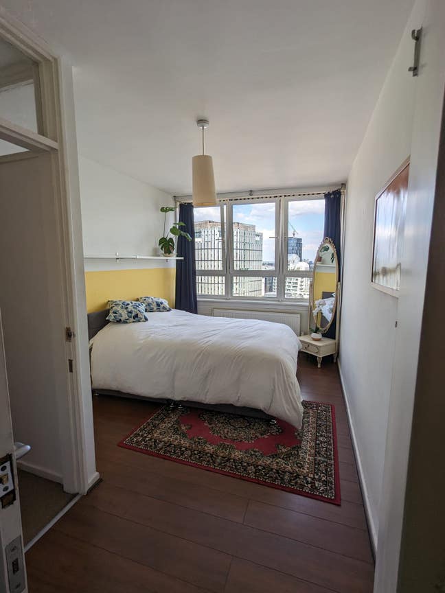 Short let in furnished 2bed duplex near Barbican Main Photo
