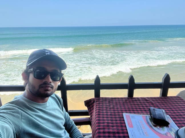 Looking for accommodation  Main Photo