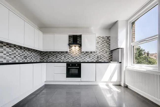 Double Room near Chadwell heath Station Main Photo