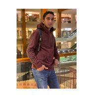 We are couple with one kid from India   Looki... Main Photo