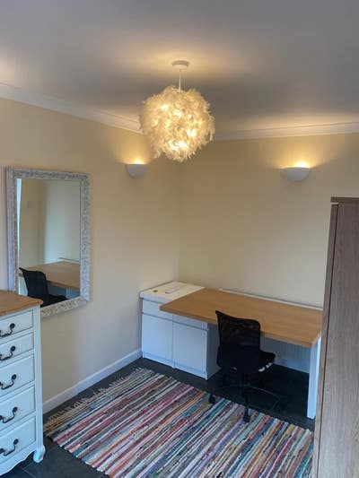 Double Room Near the Hospital & University Main Photo