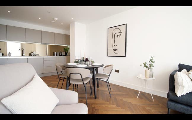 Cozy Double Room in Shared Flat Main Photo