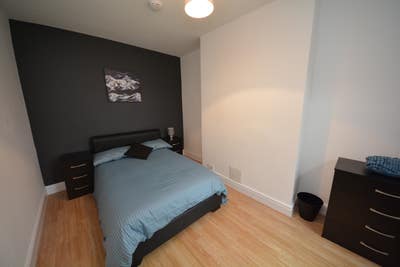 Furnished Double Room-St Helens Town Centre Main Photo