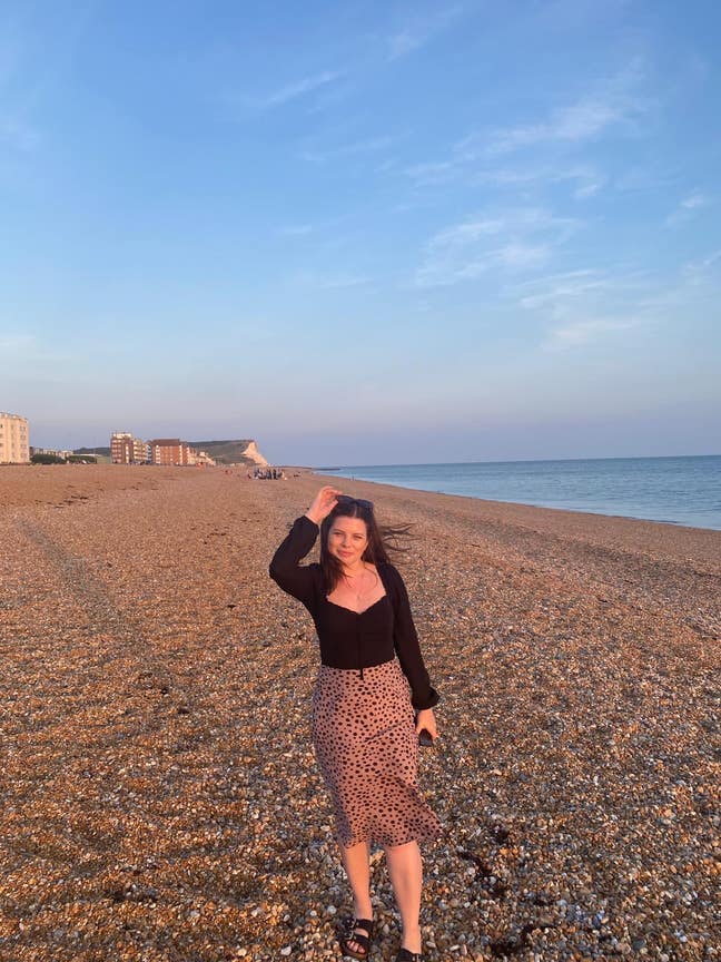 I’m 29 years old from London. I’ve been l... Main Photo