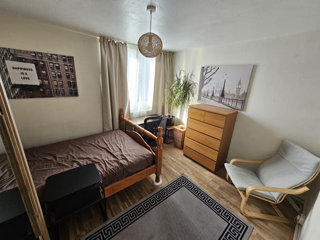 Large double room in Battersea/Clapham Junction Main Photo