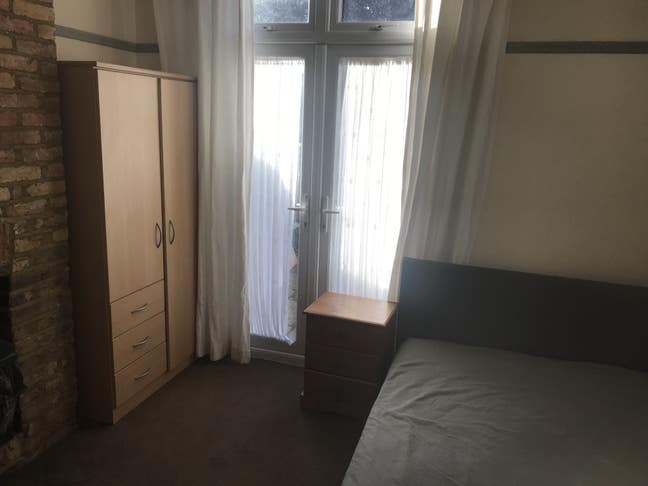 Double room for single person Main Photo