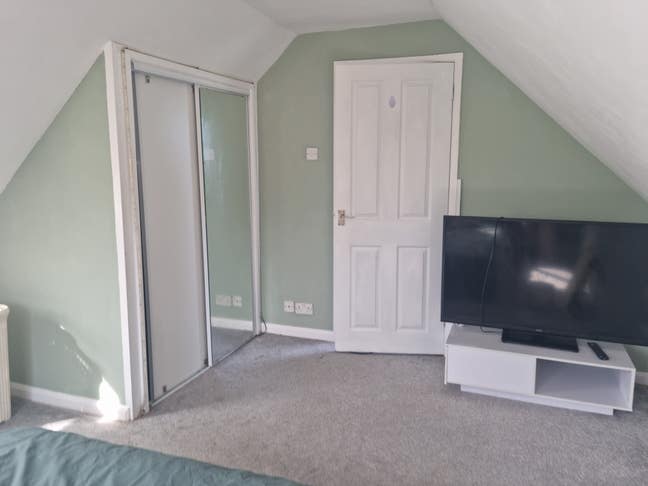 Double room available for rent in Edingthorpe  Main Photo