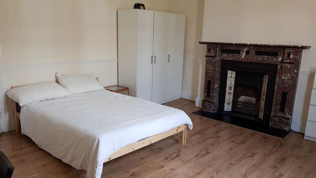  Nice Double Room in Clapham North/Stockwell Main Photo