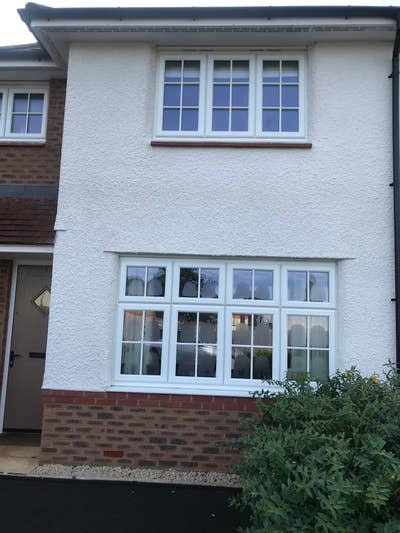 Monday to Friday room available to rent Main Photo