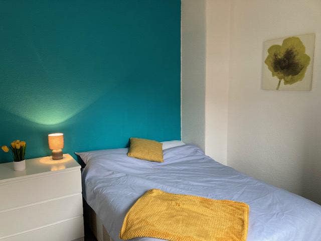 🔥Double Room in a Great Location Avail Now🔥33Se Main Photo