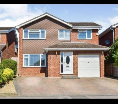 Immaculate double bedroom Main Photo