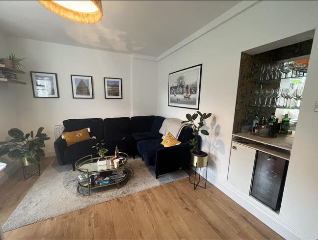 2 bed flat in Brixton, bills included  Main Photo
