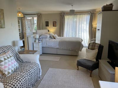  Studio flat Northampton Mon to Fri or Short Lets  Main Photo