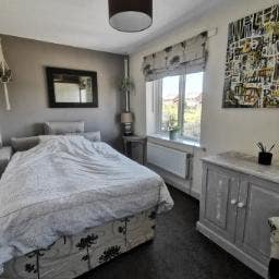Comfortable, pleasant  double bedroom Main Photo