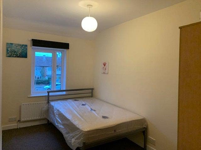 Furnished Double room Headington bills included Main Photo