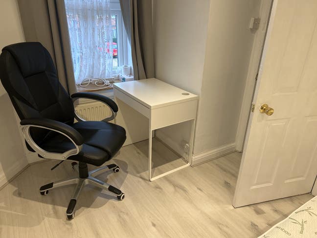 Double Room near university Main Photo
