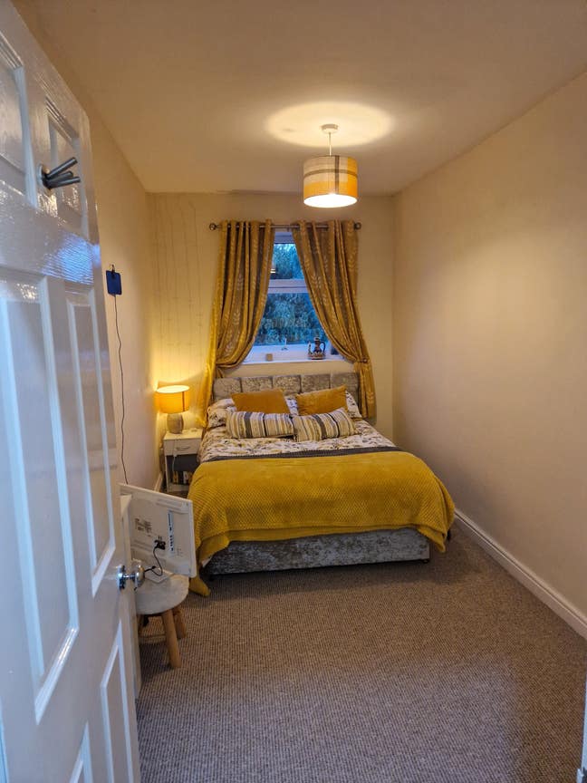 Ideal stay in barnsley  Main Photo