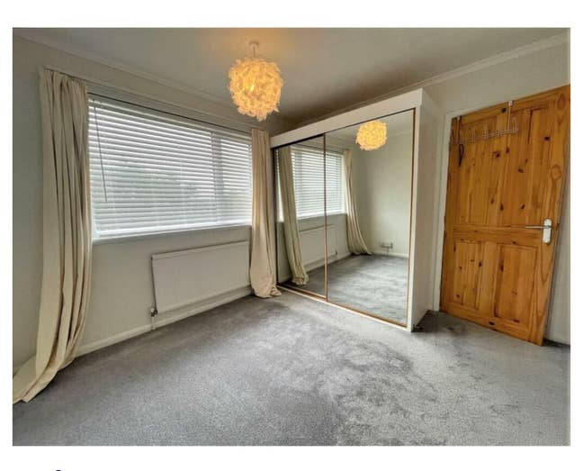 Double room available  Main Photo