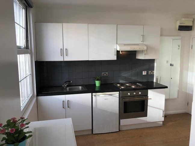 Modern Studio Apartment in Islington Main Photo