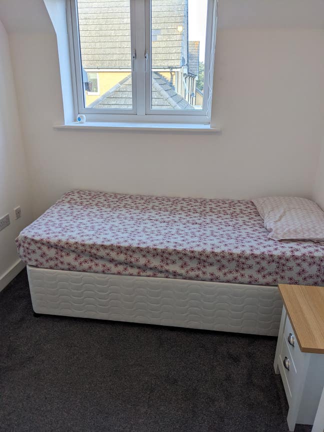 Double room for let  Main Photo
