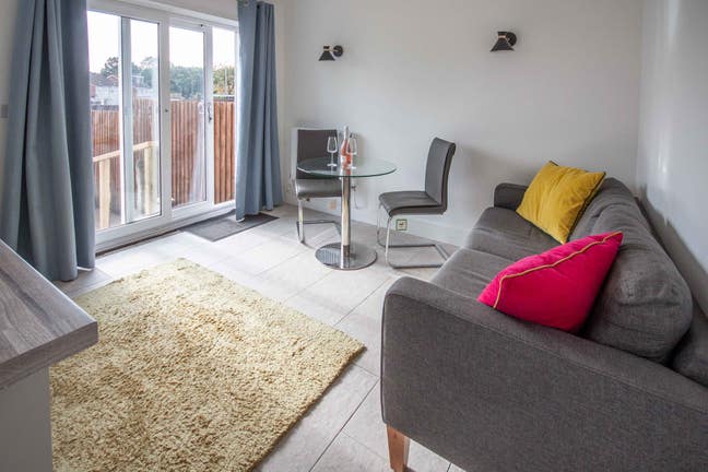 Newly Refurbished House Main Photo