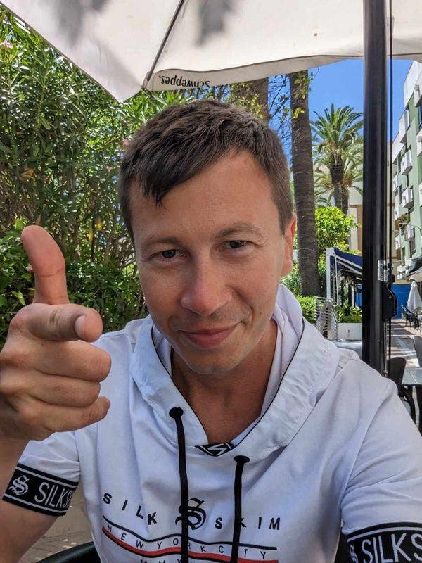 Hi, my name is Michel. I'm an professional 38... Main Photo