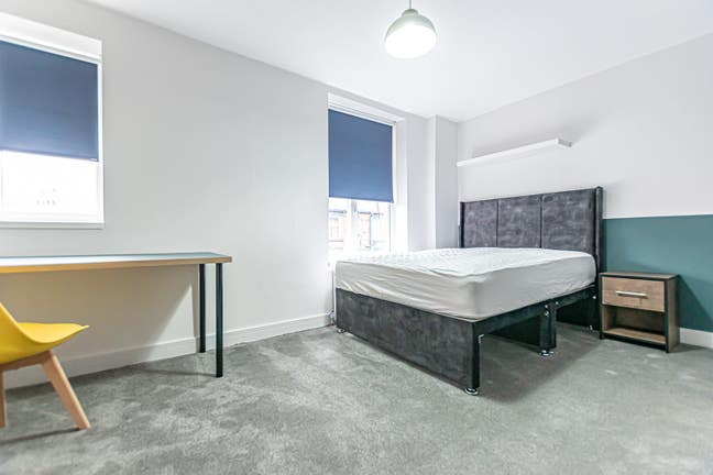 Professional house share available NOW 😍 Main Photo