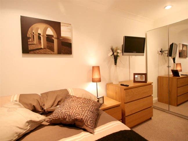 Double Room to rent near Canary Wharf, E14 Main Photo