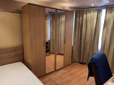 Double Bedroom rent in East Ham Main Photo