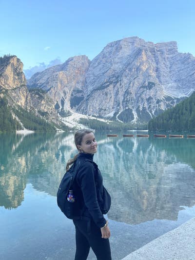 Urgently looking for a room to rent in London Main Photo