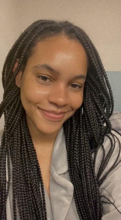 I am a female aged 29. I am looking for flat ... Main Photo